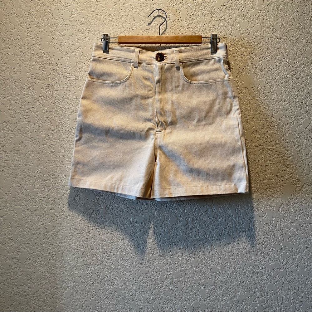Laude the Label cream light speckled high rise 100% cotton (canvas) shorts, 10